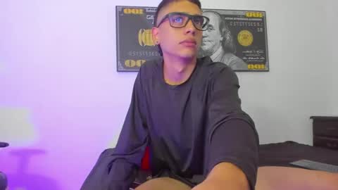    online show from December 2024 01:16:02 PM