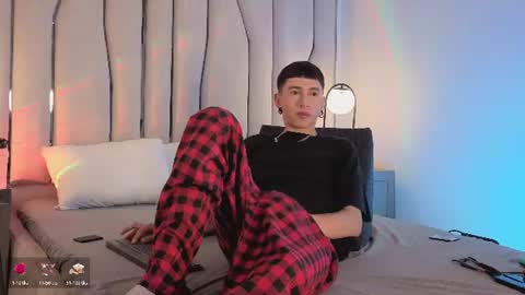 lian_cameron online show from June 2026 04:12:01 AM