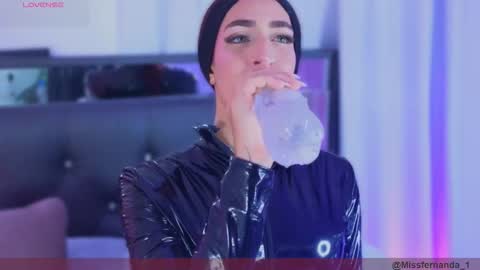 Snapshot of lian_karther1 chatting on October 2025 10:55:02 PM missfernanda X online show from October 2025 10:55:02 PM