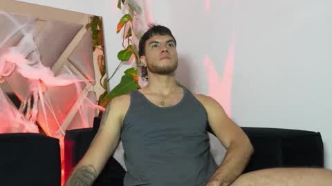 Lian Oconner online show from October 2025 12:55:01 AM