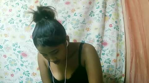 Liana9794 online show from June 2026 06:39:02 PM