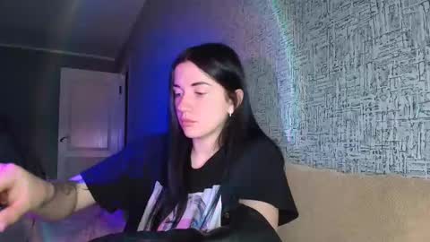 liana_diva online show from April 2026 03:20:02 PM