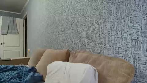 liana_diva online show from May 2026 06:27:02 PM