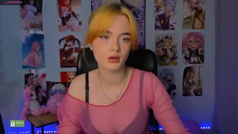 Snapshot of liana_kisses chatting on February 2025 11:12:02 AM Little Liana online show from February 2025 11:12:02 AM