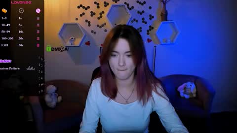 Snapshot of liana_kisses chatting on September 2025 08:02:01 PM Little Liana online show from September 2025 08:02:01 PM