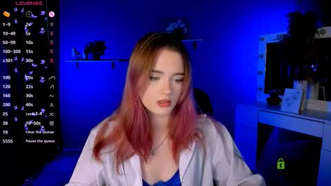 Snapshot of liana_kisses chatting on September 2025 07:19:02 PM Little Liana online show from September 2025 07:19:02 PM