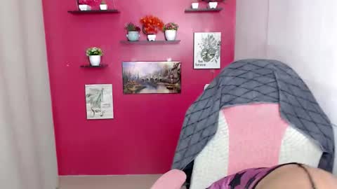 Liane online show from April 2026 12:07:02 PM