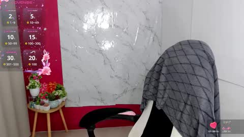 Liane online show from May 2026 05:12:02 AM