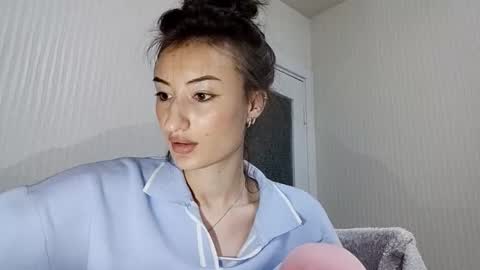 Snapshot of lianefinkel chatting on November 2025 11:26:01 PM Lia online show from November 2025 11:26:01 PM