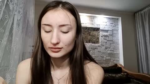 Snapshot of lianefinkel chatting on December 2025 11:35:01 PM Lia online show from December 2025 11:35:01 PM