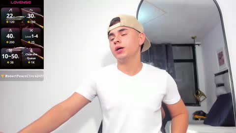 lianfox_ online show from June 2026 01:59:01 PM