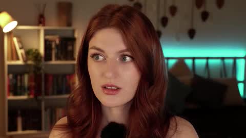 Lianna online show from March 2026 04:03:02 PM