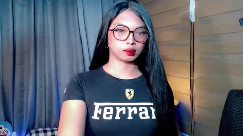 CALL ME LIANNA online show from February 2026 01:33:02 PM