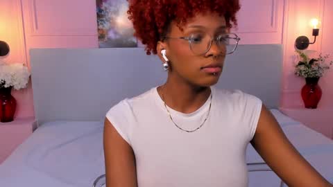 Snapshot of liannadixon chatting on January 2025 02:14:01 PM LiannaDixon online show from January 2025 02:14:01 PM
