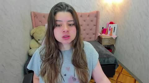 Snapshot of lianngrace chatting on June 2026 02:04:01 PM Grace online show from June 2026 02:04:01 PM