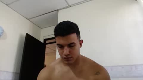 Liamstonne online show from April 2026 03:36:01 PM
