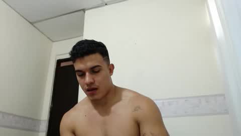 Liamstonne online show from May 2026 02:44:01 PM