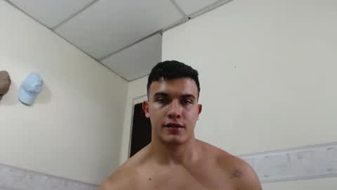 Liamstonne online show from May 2026 08:03:01 PM