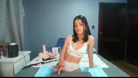 Snapshot of liaortiz69 chatting on January 2025 12:11:01 AM LiaOrtiz online show from January 2025 12:11:01 AM