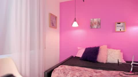 liapinket online show from April 2026 12:03:02 PM