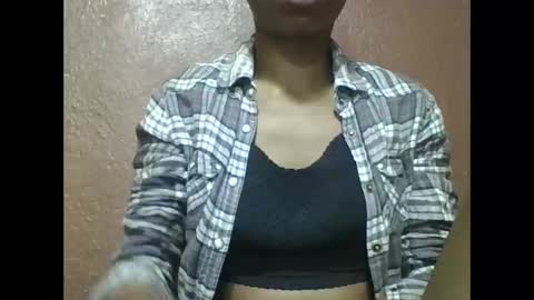 Snapshot of liaraisha chatting on September 2025 07:40:02 PM liaraisha online show from September 2025 07:40:02 PM