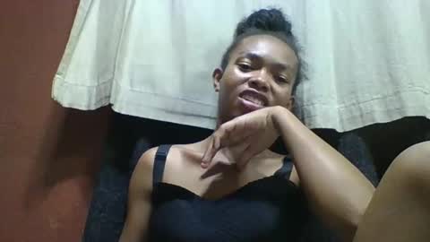 Snapshot of liaraisha chatting on October 2025 06:51:01 PM liaraisha online show from October 2025 06:51:01 PM