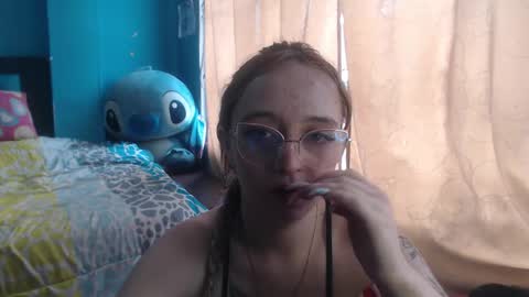 Snapshot of liaroberts1 chatting on January 2025 07:03:01 PM Lia Roberts online show from January 2025 07:03:01 PM
