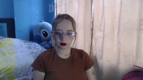 Snapshot of liaroberts1 chatting on January 2025 12:02:02 PM Lia Roberts online show from January 2025 12:02:02 PM