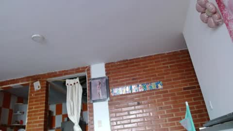 Liarouse04 online show from April 2026 01:31:02 PM