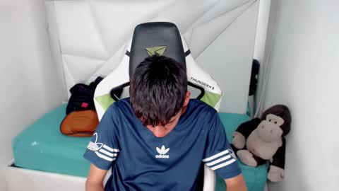 Snapshot of liarr_ chatting on February 2026 08:41:02 PM LIAR online show from February 2026 08:41:02 PM