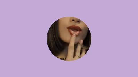 Snapshot of liaruso chatting on January 2025 01:27:01 AM liaross online show from January 2025 01:27:01 AM