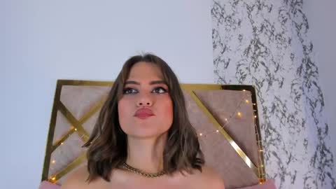 liaross online show from April 2026 11:42:02 PM