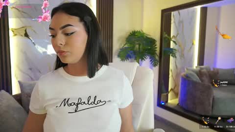 Snapshot of liawheeler chatting on December 2025 07:10:02 PM liawheeler online show from December 2025 07:10:02 PM