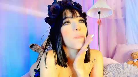 Snapshot of liccy_hall chatting on April 2026 06:10:01 PM Valentina Hall online show from April 2026 06:10:01 PM