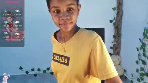 Snapshot of liciiacute chatting on March 2025 12:17:01 PM lucia online show from March 2025 12:17:01 PM