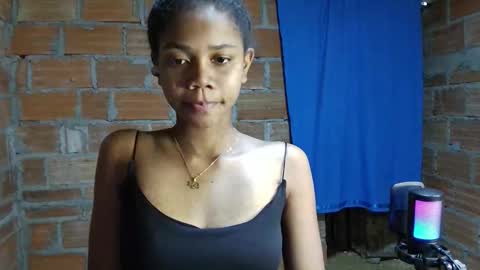 Snapshot of liciiacute chatting on December 2025 08:37:02 PM lucia online show from December 2025 08:37:02 PM