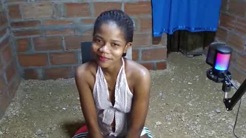 Snapshot of liciiacute chatting on December 2025 10:51:01 PM lucia online show from December 2025 10:51:01 PM