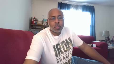 Cookie Monster online show from November 2025 04:03:01 PM