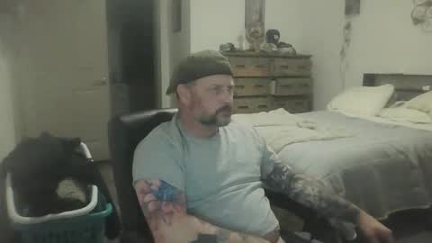 Snapshot of lickitforfunsies chatting on December 2025 05:35:02 AM lickitforfunsies online show from December 2025 05:35:02 AM