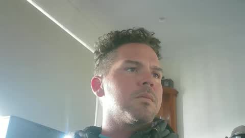 lickitwell29 online show from October 2025 10:28:02 PM