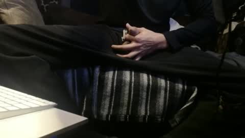 Snapshot of lickurlipz1 chatting on December 2025 08:52:02 AM lickurlipz1 online show from December 2025 08:52:02 AM