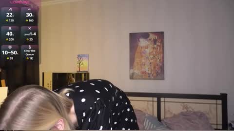 Snapshot of lidiaklemencic chatting on November 2025 07:26:01 PM Ann online show from November 2025 07:26:01 PM