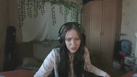 Mila online show from June 2026 11:57:02 AM