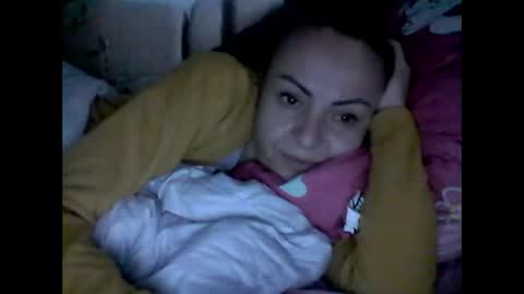 lightsw33t online show from November 2025 06:28:01 AM