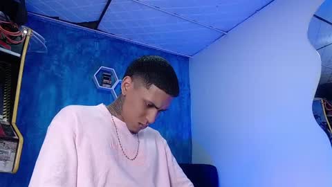 Snapshot of liiaam_lee_ chatting on January 2025 03:57:02 PM Daniel online show from January 2025 03:57:02 PM