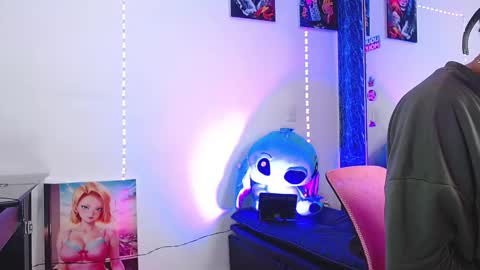 Daniel online show from November 2025 02:49:02 PM