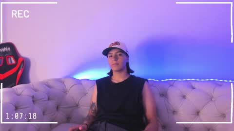 liiam_smith_ online show from February 2025 03:04:01 PM