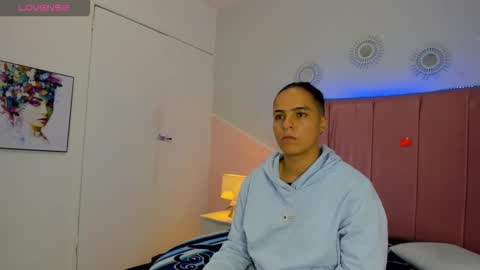 liiam_smith_ online show from November 2025 12:39:02 PM