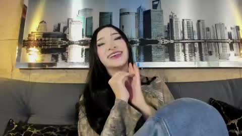 Liilyrose online show from June 2026 10:27:01 AM