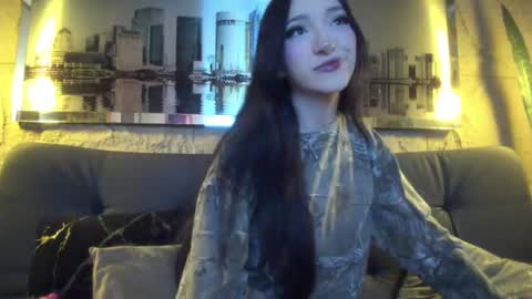 Liilyrose online show from July 2026 03:30:02 PM